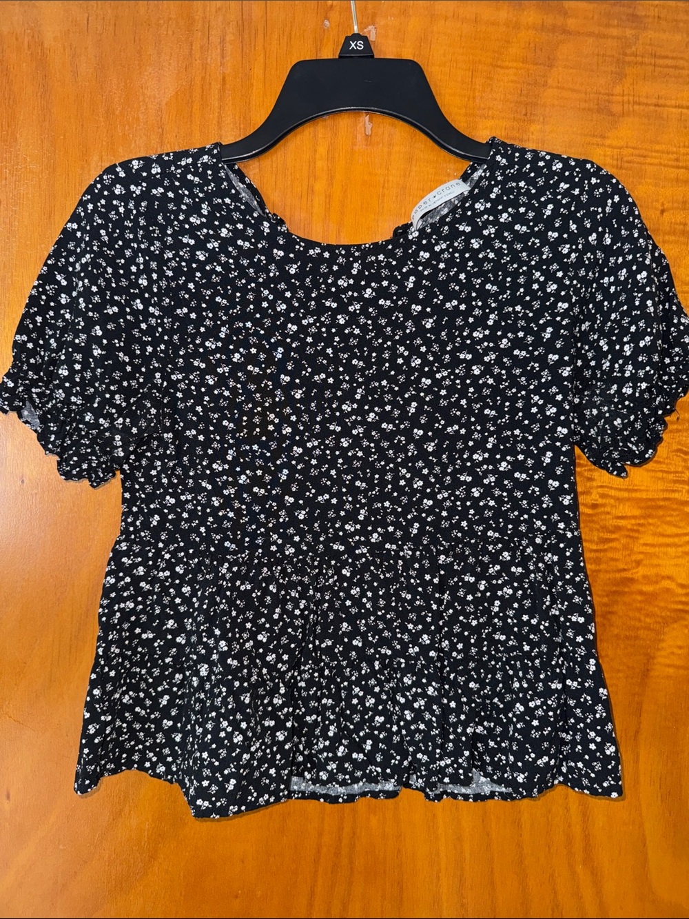 Black Floral Short Sleeve Peplum Blouse